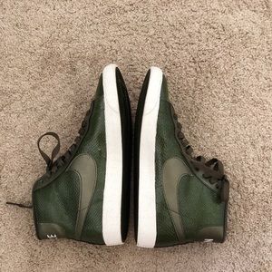 Nike Blazer Snakeskin Print Sneakers